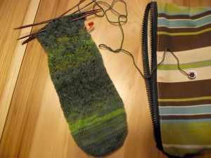 2013-10-big-foot-knits